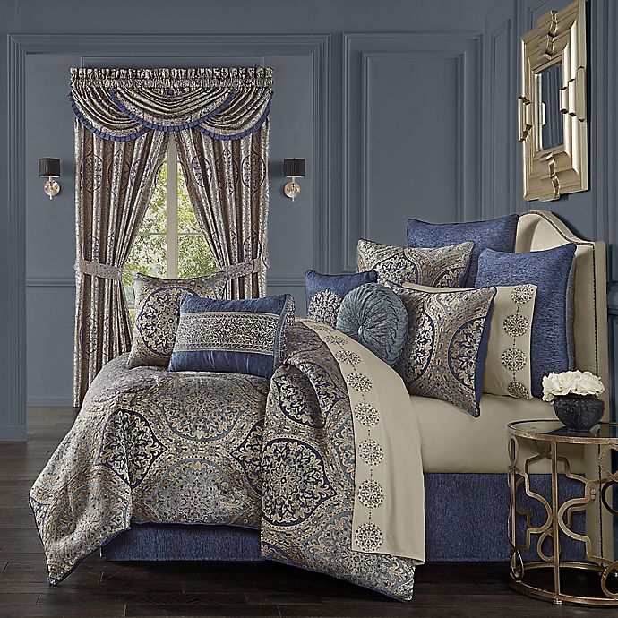 J Queen New York Botticelli 4 Piece, Navy Blue And Gold Bedding Sets