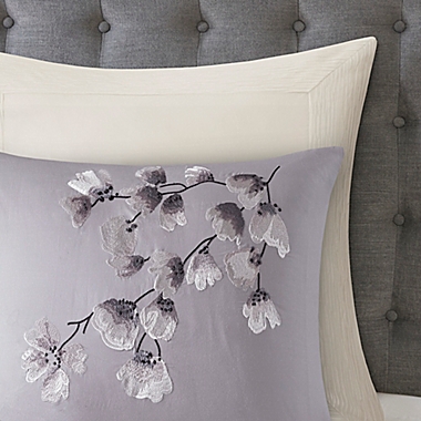 N Natori&reg; Sakura Blossom Printed Full/Queen Duvet Cover Set in Lilac. View a larger version of this product image.
