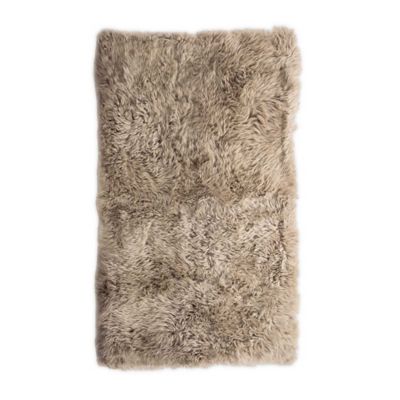New Zealand Sheepskin 3&#39; x 5&#39; Handcrafted Area Rug in Taupe