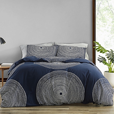marimekko&reg; Fokus Comforter Set in Navy. View a larger version of this product image.