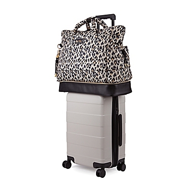 Itzy Ritzy&reg; Weekender Hospital &amp; Travel Bag in Leopard. View a larger version of this product image.