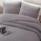 Alternate image 4 for UGG&reg; Devon 3-Piece Full/Queen Quilt Set in Seal Grey