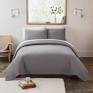 UGG&reg; Devon 2-Piece Twin/Twin XL Quilt Set in Seal Grey. View a larger version of this product image.