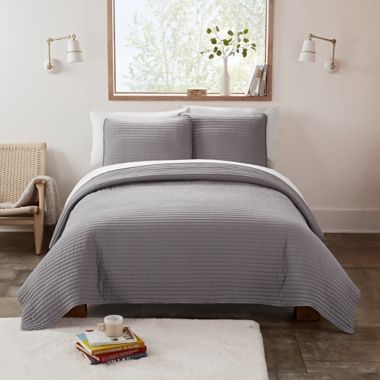 UGG&reg; Devon 3-Piece Full/Queen Quilt Set in Seal Grey. View a larger version of this product image.