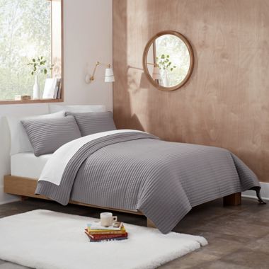 UGG&reg; Devon 3-Piece Full/Queen Quilt Set in Seal Grey. View a larger version of this product image.