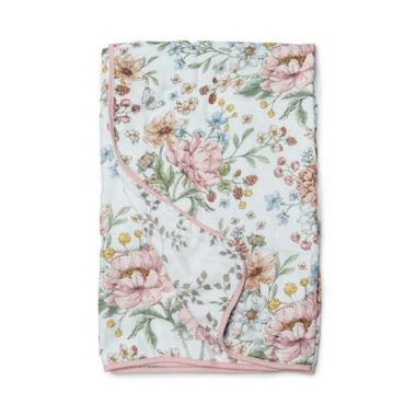 Loulou Lollipop Secret Garden Multicolor Muslin Quilt. View a larger version of this product image.