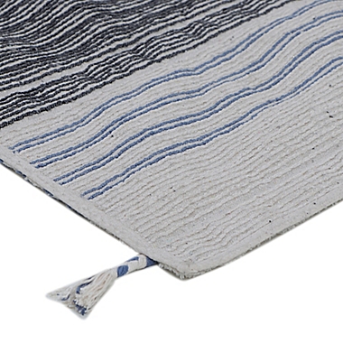 Wild Sage&trade; Mae Stripe 1&#39;8 x 2&#39;6 Multicolor Accent Rug. View a larger version of this product image.
