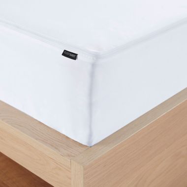 Sleep Safe&trade; Premium Queen Mattress Protector. View a larger version of this product image.