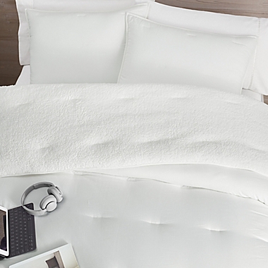 UGG&reg; Devon Sherpa 3-Piece Reversible Full/Queen Comforter Set in Snow. View a larger version of this product image.