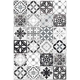 Classic Neutral Tile Decorative Floor Mat in Black/White