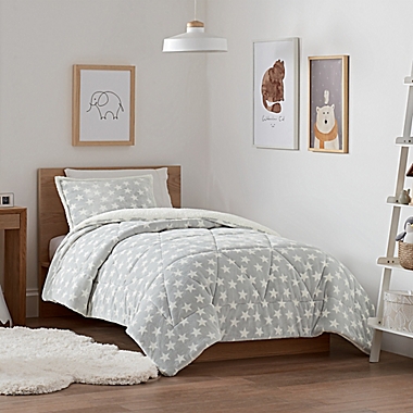 UGG&reg; Avery Star 3-Piece Full/Queen Reversible Comforter Set in Grey/White. View a larger version of this product image.