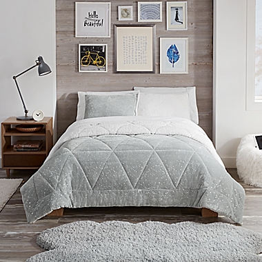 UGG&reg; Avery Stars 3-Piece King Comforter Set in Glacier Grey. View a larger version of this product image.