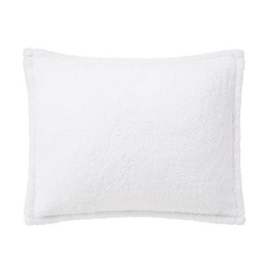 UGG&reg; Avery Stars 3-Piece Full/Queen Comforter Set in Glacier Grey. View a larger version of this product image.