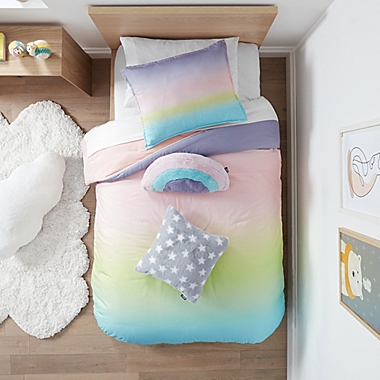 UGG&reg; Devon Ombre 3-Piece Reversible Full/Queen Comforter Set in Rainbow. View a larger version of this product image.