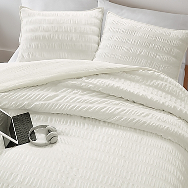 UGG&reg; Devon 2-Piece Twin/Twin XL Duvet Cover Set. View a larger version of this product image.