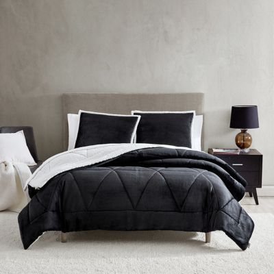 UGG&reg; Avery 3-Piece Reversible King Comforter Set in Black