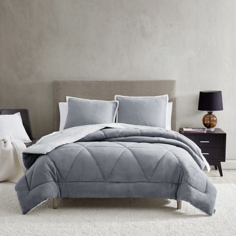 Ugg Avery 3 Piece Reversible Comforter, What Goes With Gray Bedding