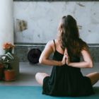 Alternate image 5 for Sharper Image&reg; GO 9 Rechargeable Portable Fan with Stand in Black