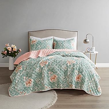 Greta Multicolor 3-Piece Full/Queen Quilt Set. View a larger version of this product image.