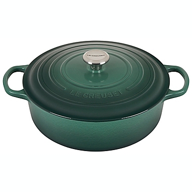 Le Creuset&reg; Signature Round Dutch Oven. View a larger version of this product image.