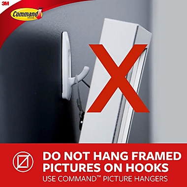3M Command Strips 3-Count Damage-Free Hanging Large Wall Hooks. View a larger version of this product image.