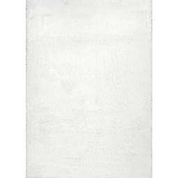 nuLOOM Gynel Cloudy Shag 3'3 x 5'  Area Rug in White
