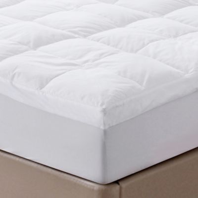 Feather and Loom Triple Chamber Mattress Topper in White