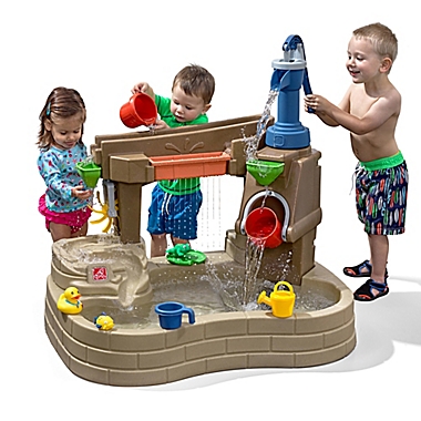 Step2&reg; Pump &amp; Splash Discovery Pond&trade;. View a larger version of this product image.