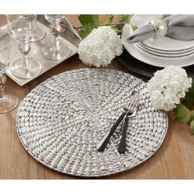 Saro Lifestyle Kailua Hyacinth Round Placemats in Silver (Set of 4). View a larger version of this product image.