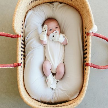 goumi Size 0-3M 2-Piece Mitts and Booties Set in White/Black. View a larger version of this product image.
