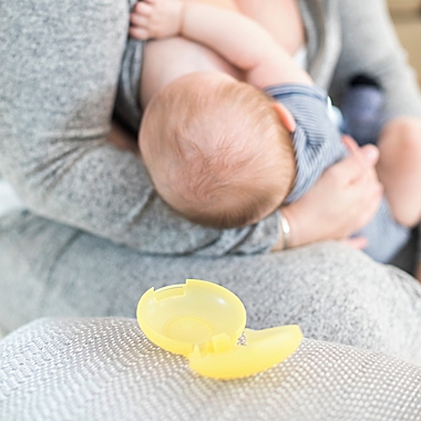 Medela Contact&trade; 20mm 2-Pack Nipple Shield with Case. View a larger version of this product image.