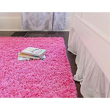 Unique Loom Solid Shag 7&#39; x 10&#39; Area Rug in Taffy Pink. View a larger version of this product image.