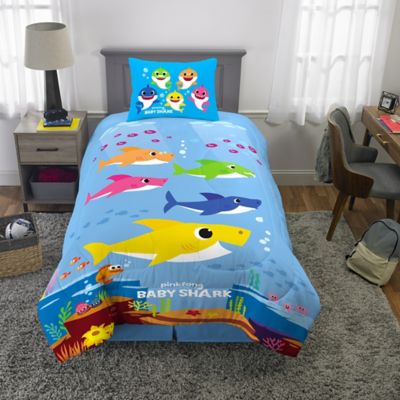 Baby Shark 2 Piece Reversible Twin Full, Roblox Twin Bedspread