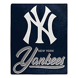 MLB New York Yankees Signature Raschel Throw Blanket