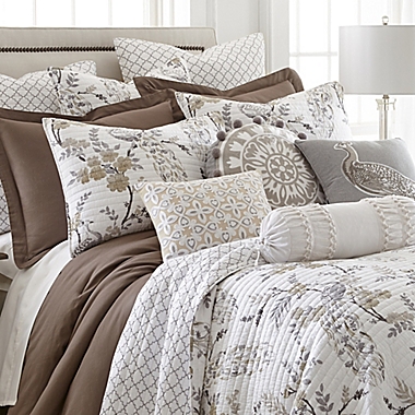 Levtex Home Pisa 3-Piece Reversible King Quilt Set in Grey. View a larger version of this product image.