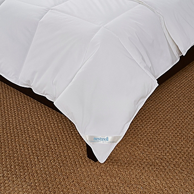 Nestwell&trade; Light Warmth Down Alternative Full/Queen Comforter in White. View a larger version of this product image.