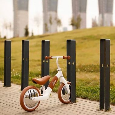 mima&reg; Zoom Balance Bike in White. View a larger version of this product image.