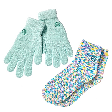 Earth Therapeutics&reg; Aloe Moisture&trade; Glove &amp; Socks Set in Green Confetti. View a larger version of this product image.