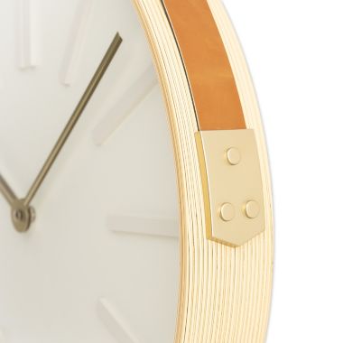 Studio 3B&trade; 20-Inch Round Hanging Wall Clock in Natural Wood. View a larger version of this product image.