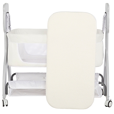 Dream On Me Cub Portable Bassinet Rocking Cradle in White. View a larger version of this product image.