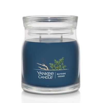 Yankee Candle 1630014 Bayside Cedar Signature Medium Jar Candle