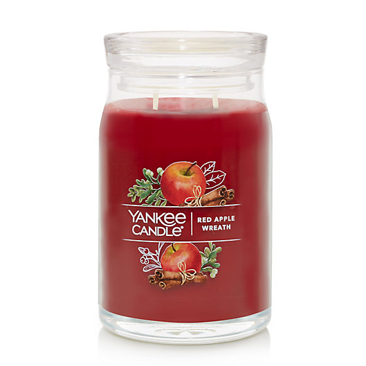 Alternate image 1 for Yankee Candle® Red Apple Wreath 20 oz. 2-Wick Tumbler Candle with Glass Lid