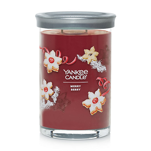 Alternate image 1 for Yankee Candle® Merry Berry Signature Large Tumbler Candle