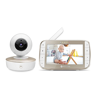 Motorola&reg; VM50G 5-Inch Video Baby Monitor in White. View a larger version of this product image.
