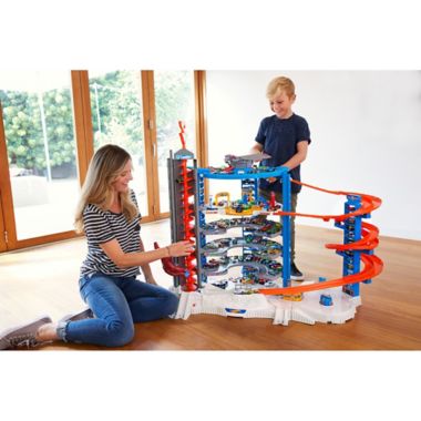 Hot Wheels&reg; Super Ultimate Garage Play Set. View a larger version of this product image.