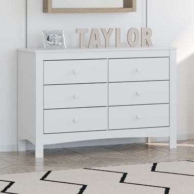 Graco&reg; Noah 6-Drawer Double Dresser in White. View a larger version of this product image.
