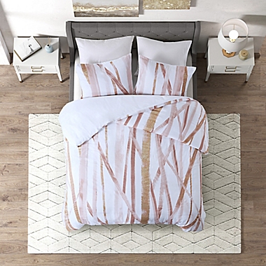 CosmoLiving Jorja Cotton Metallic Printed Comforter Set. View a larger version of this product image.