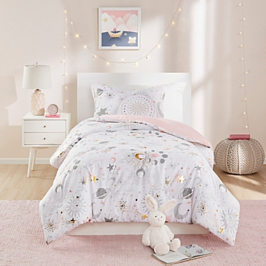 Mi Zone Kids 4-Piece Reversible Celia Printed Full/Queen Comforter Set in Blush/Gold. View a larger version of this product image.
