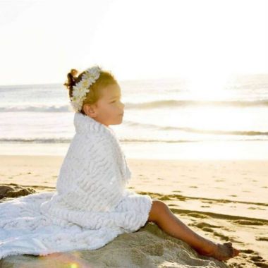 Zalamoon Strollet Plush Blanket with Designated Satin Trim Corner. View a larger version of this product image.