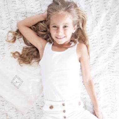 Zalamoon Diamond Plush Blanket with Satin Accent in Flake. View a larger version of this product image.